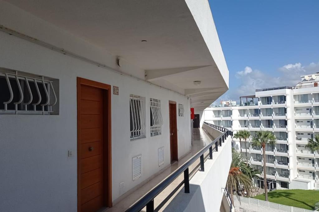 Cozy Ocean And La Gomera View Appartment Playa de las Américas Dış mekan fotoğraf